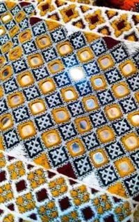 مهره دوزی وآینه دوزی سفارشی