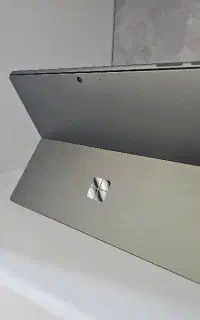 سرفیس پرو ۹ مشابه آکبند