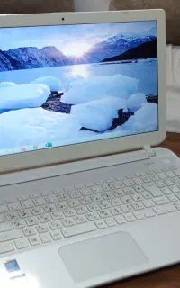 لپ‌تاپ توشیبا  dynabook T55