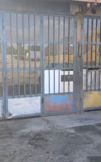 اجاره دو باب مغازه 25 . 50 متری