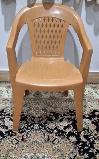 صندلی پلاستیکی دسته دار