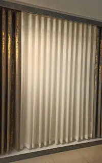 پرده مینی مال