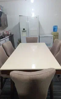 میزغذاخوری