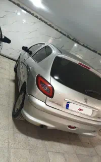 206 مدل 82