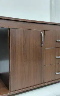 میز چندکاره MDF کاملا سالم و تمیز