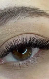 لیفت مژه و ابرو و اکستنشن مژه