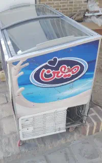 یک عدد فریزر بفروش میرسد