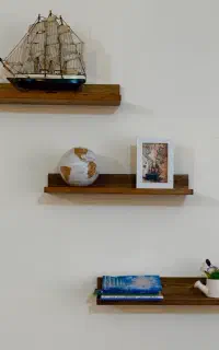 شلف و جاکلیدی چوبی