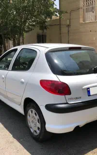 پژو ۲۰۶ تیپ ۲ مدل ۸۱