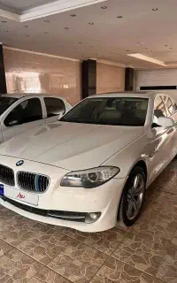 BMW ۵۲۰ ۲۰۱۳ بدون رنگ