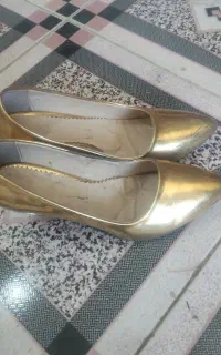 کفش سایز 40