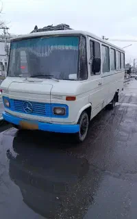مینی بوس بنز