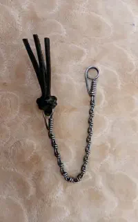 دسته کلید زنجیری با سر چرم