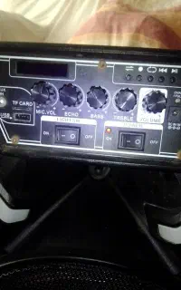 اسپیکر چمدانی تسکو در حد نو خیلی کم کار