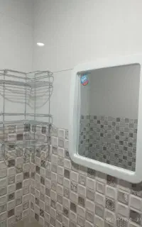 آینه حمام و استند حمام
