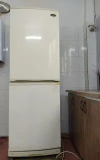 یخچال فروشی