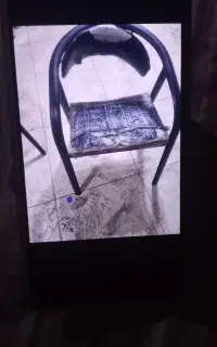 صندلی انتظار نیازمند تعمیر