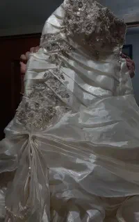 لباس عروس خود