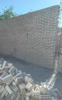 بنای ساختمانی هستم