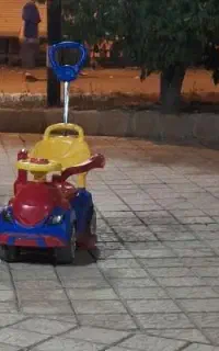 ماشین بازی کودکان
