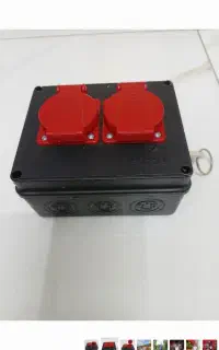 سه راهی با پریز صنعتی