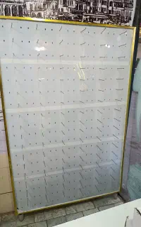 استند عینک