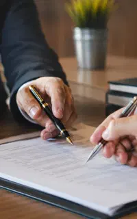 نگارش فوری دادخواست ، شکایت،لایحه، تنظیم قرارداد