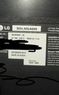تلویزیون 32 LG LED