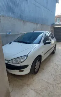 ماشین ۲۰۶ آس