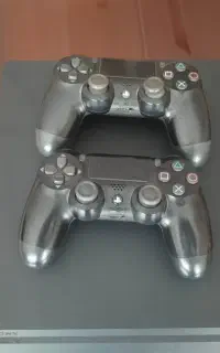پی اس فور ps4 یک ترابایت در حد نو با بازی دو دسته