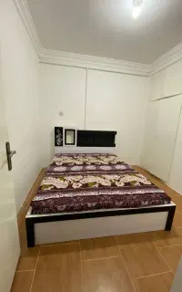 تخت دست دوم با تشک قیمت ۱۰ تومن