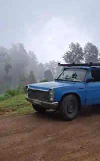 نیسان مدل ۸۳