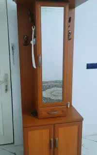 هم جاکفشی وهم جالباسیه