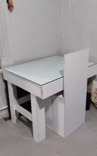 میز تحریر