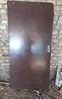 درب چوبی جنس قدیمی