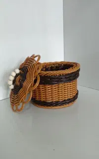 شکلات خوری حصیری