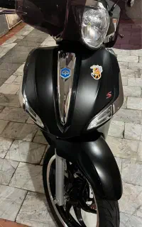 پیاجیو ایتالیا لیبرتی ( وسپا ) ABS مشکی مات