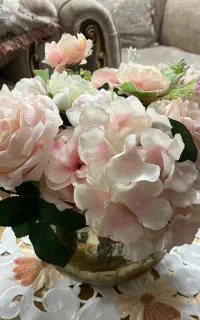 گل مصنوعی شیک