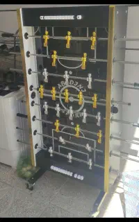 فوتبال دستی بزرگ تاشو . ایستاده