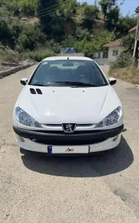 ۲۰۶ صندوق دار v8 مدل ۹۰ بی رنگ