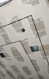 رنگ و کاغذ دیواری به صورت چکی در گلپایگان