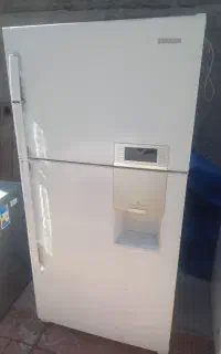 یخچال اسنوا بدون برفک با ۲ماه برگه کتبی