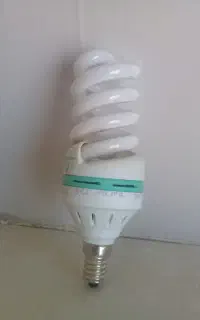 لامپ هالوژنی قدیمی