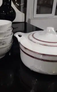 تعدادی وسیله آشپزخانه