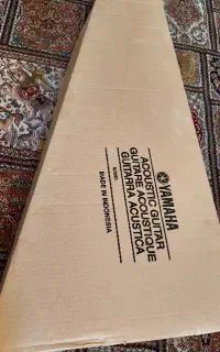 گیتار یاماها c70