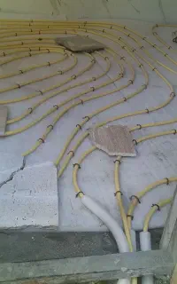 کلیه خدمات تاسیسات ساختمانی و لوله کشی و برق کاری