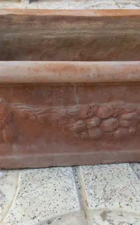 گلدان سفالی بزرگ