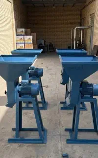 خط کامل خوراک آسیاب میکسر بالابر 1تا5 تن و پلت ساز