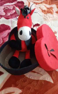 عروسک های پولیشی  به همراه باکس هدیه