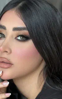 میکاپ تخصصی خودآرایی
